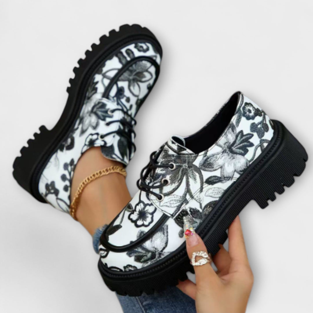 Sandra - Stilige Retro-Slippers