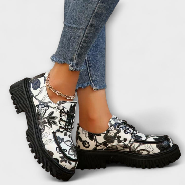 Sandra - Stilige Retro-Slippers