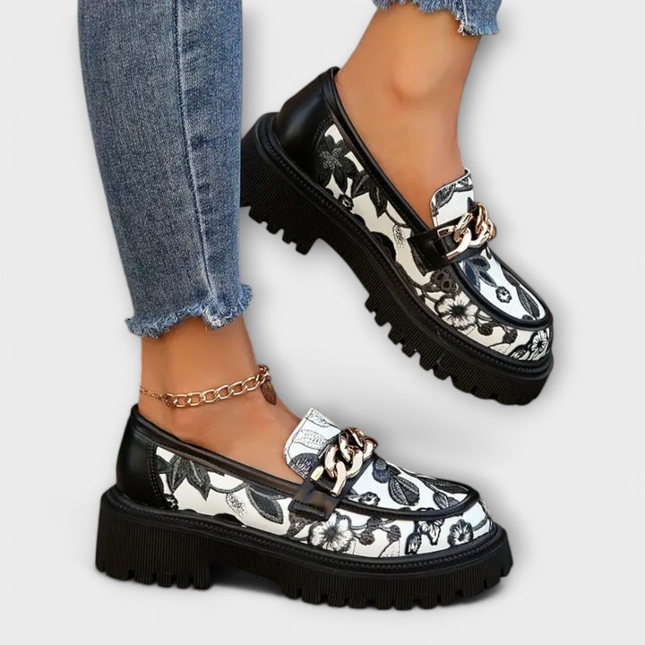 Sandra - Stilige Retro-Slippers