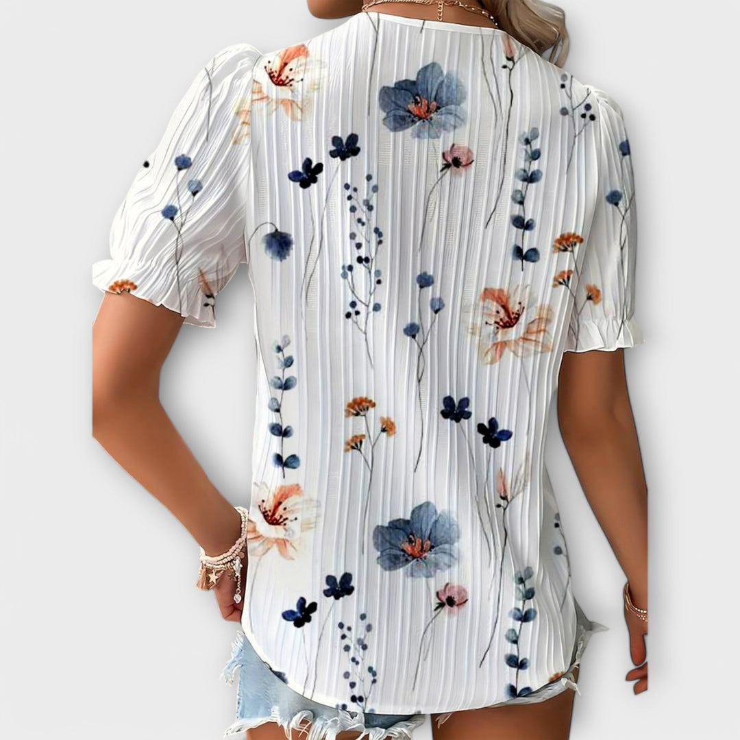 Emily – Moderne genser med skarpe detaljer