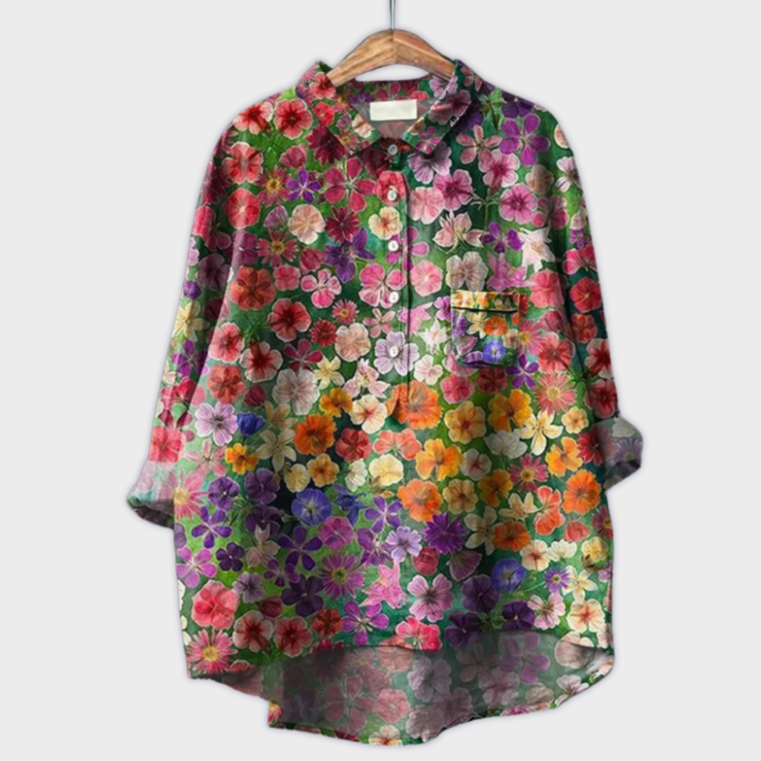 Magdalena - Håndlaget damegenser med blomsterdesign