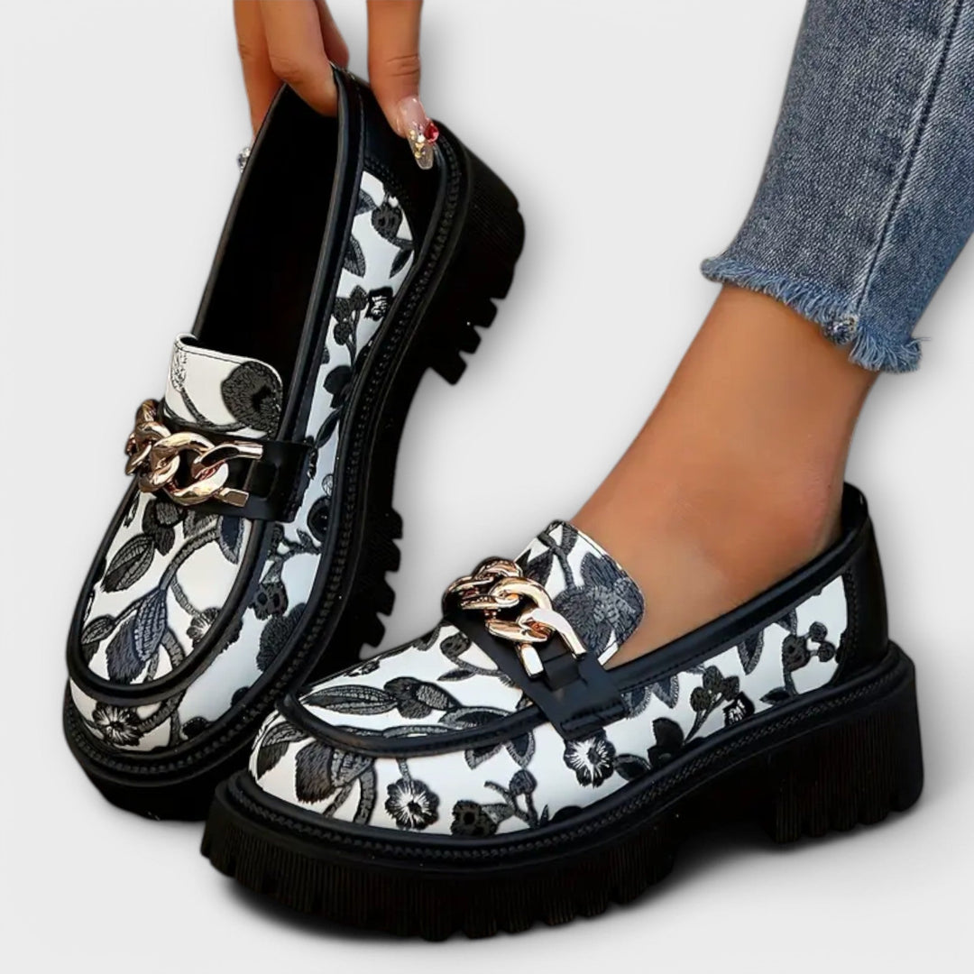 Sandra - Stilige Retro-Slippers