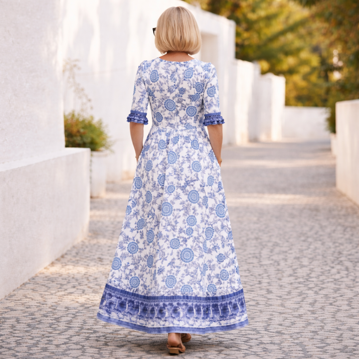 Elly | Elegant Blomstrete Kjole med Avslappende Stemning
