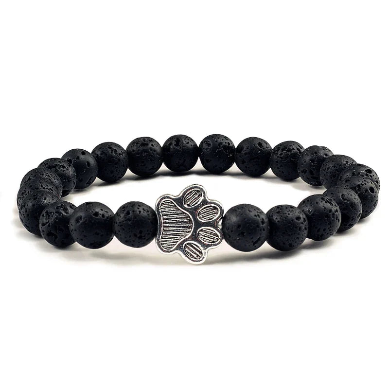Tassunjäljen armbånd, dekorert med perler og delikat