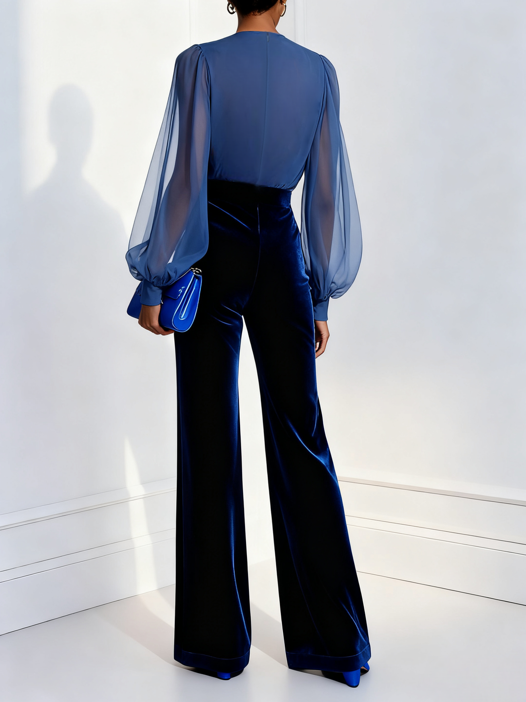 Maud™ - Stilig jumpsuit med V-hals
