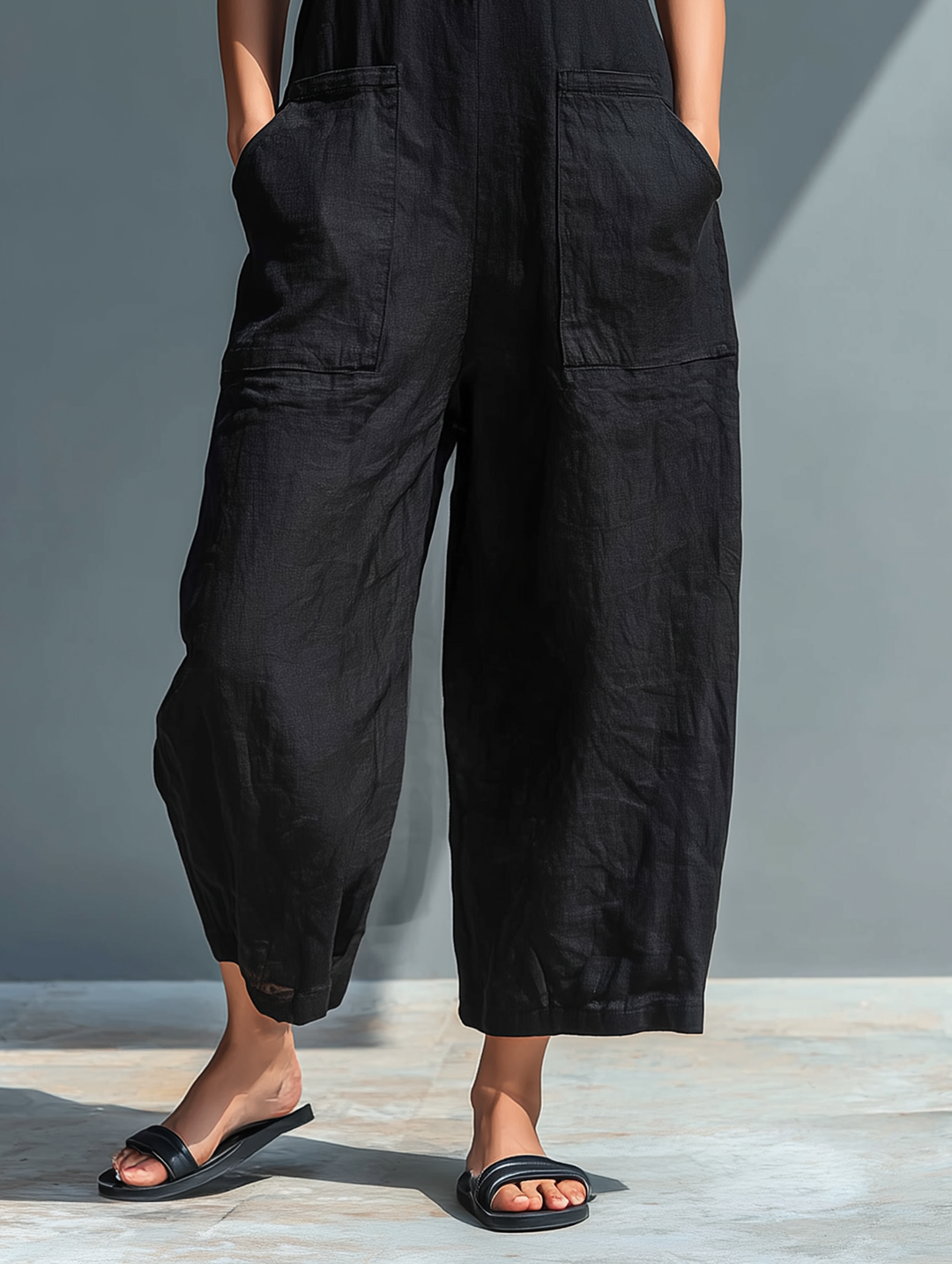 Claudia | Minimalistisk dame hiharmet lin kjole, høy krage og knapper