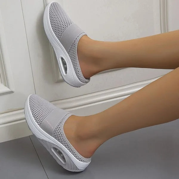 Compa™ ortopediske kilehæl sandaler